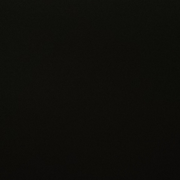 Meet your Posher, Farah - Picture 1 of 1